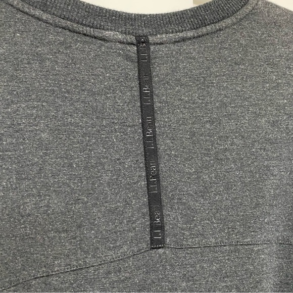 LL bean women gray crewneck long sleeves  plain top - Picture 7 of 11
